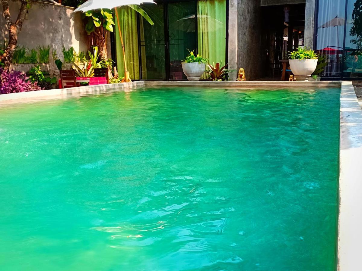 Sofa Gallery Hotel Nong Khai Exterior foto